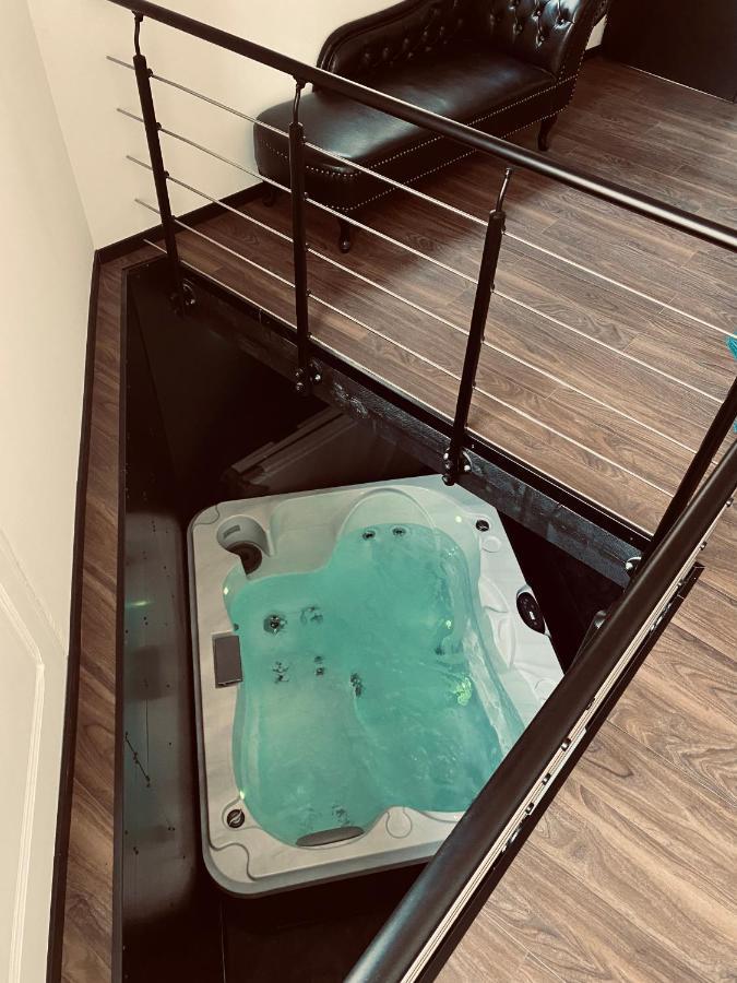 Mieuxqualhotel jacuzzi privatif La retro Bordeaux Esterno foto
