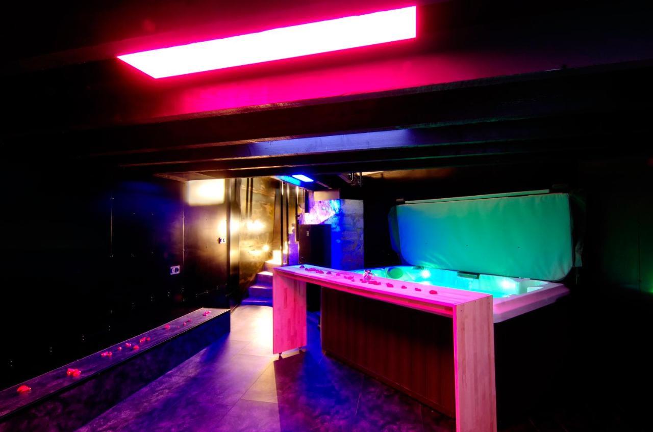 Mieuxqualhotel jacuzzi privatif La retro Bordeaux Esterno foto